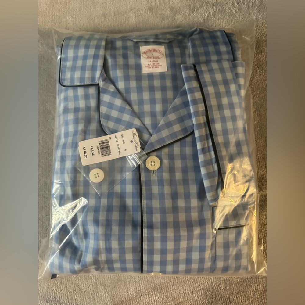 Brooks brothers sleepwear set